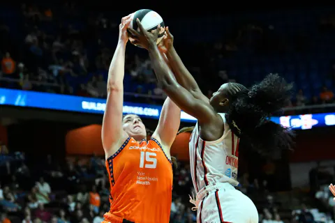 WNBA'de Kritik Randevu: Washington Mystics, Connecticut Sun deplamanında