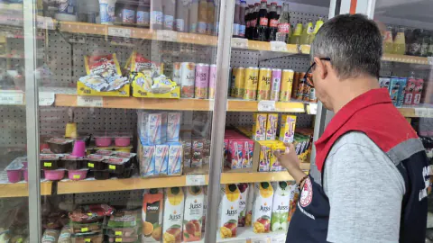 Karaman'da Gıda Denetimi Operasyonu: 60 İşletmeye 4 Milyon TL Ceza