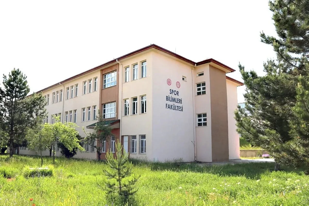 Cumhuriyet Üniversitesi Spor Yöneticiliği Programı SPORAK Akreditasyonu Kazandı