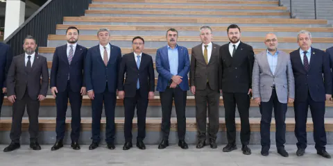 Kayseri Gündemi: Bakanlar Zirvesi, Ekonomik Sarsıntılar ve Adli Süreçler