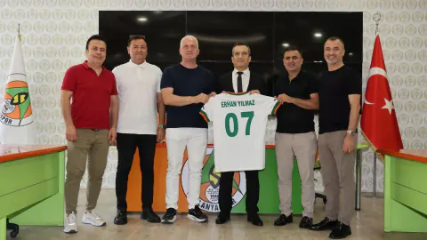 Erhan Yılmaz'dan Alanyaspor Yönetimine Veda Ziyareti
