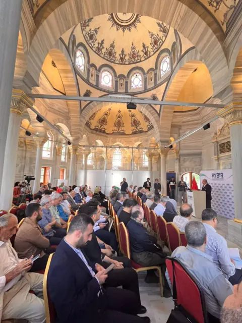 Suriye Anayasası için İstanbul'da Kritik Zirve: Akademisyenler Bir Araya Geldi