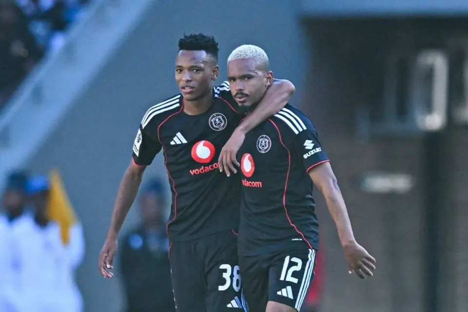 Orlando Pirates'ta Avrupa Çıkarması: Mofokeng ve Appollis İçin Dev Teklifler görseli