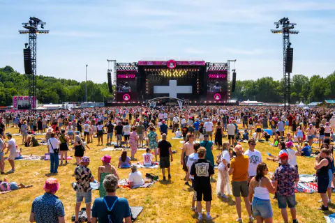Avrupa'nın Müzik Mirası Pinkpop Festivali 2026'da Kapılarını Açıyor