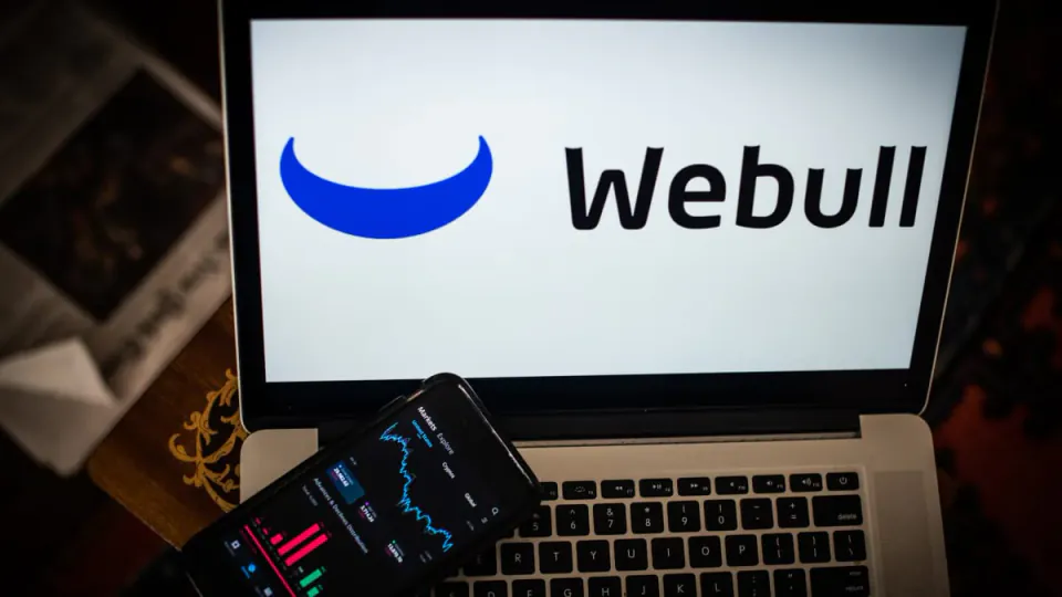 ABD Meclisi Çin Komitesi: Webull'in Çin Bağları 'Yapısal', Milli Güvenlik Tehdidi Oluşturuyor görseli