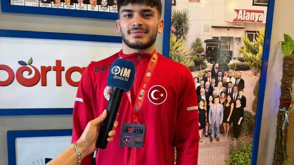 Alanyalı Yusuf Kerim Çevik'ten Tarihi Başarı: Dünya Şampiyonu Oldu görseli