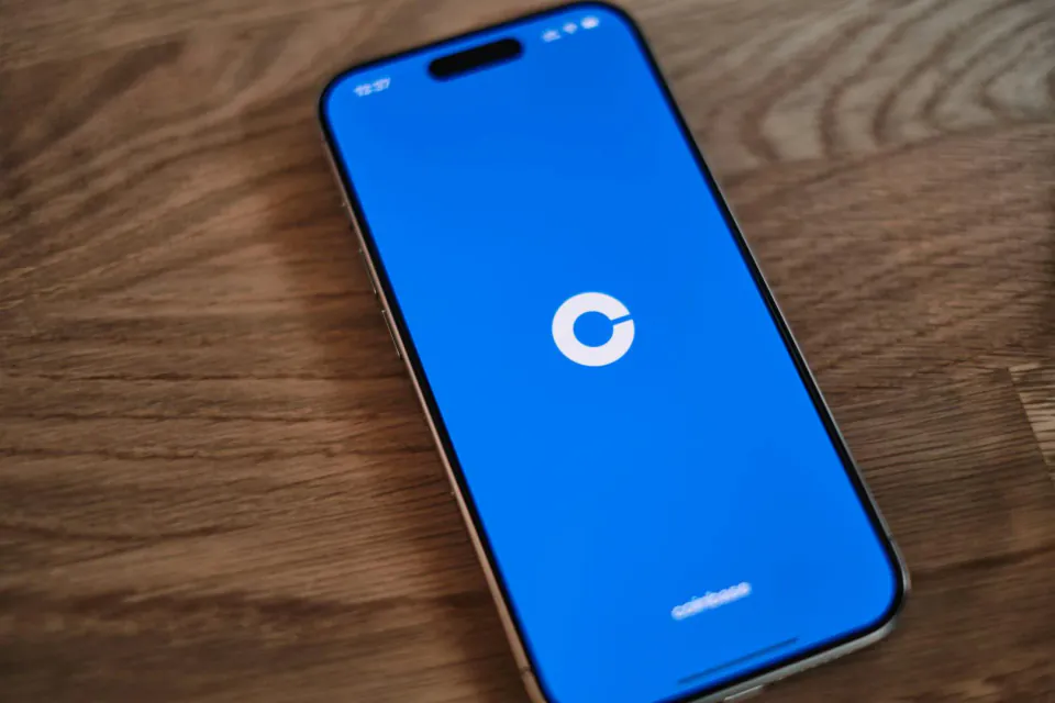Coinbase Hisseleri İkinci Çeyrek Gelir Beklentisinin Gerisinde Kalmasıyla Düştü görseli