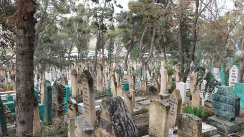 Suruç'ta Yas: Orhan Yaşarer'in Dedesi Şeyhmus Yaşarer Vefat Etti