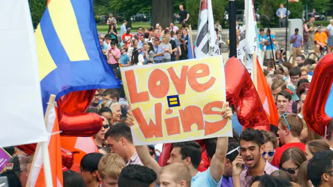 Obergefell v. Hodges: ABD'de Evlilik Eşitliğinin 11 Yıllık Mirası