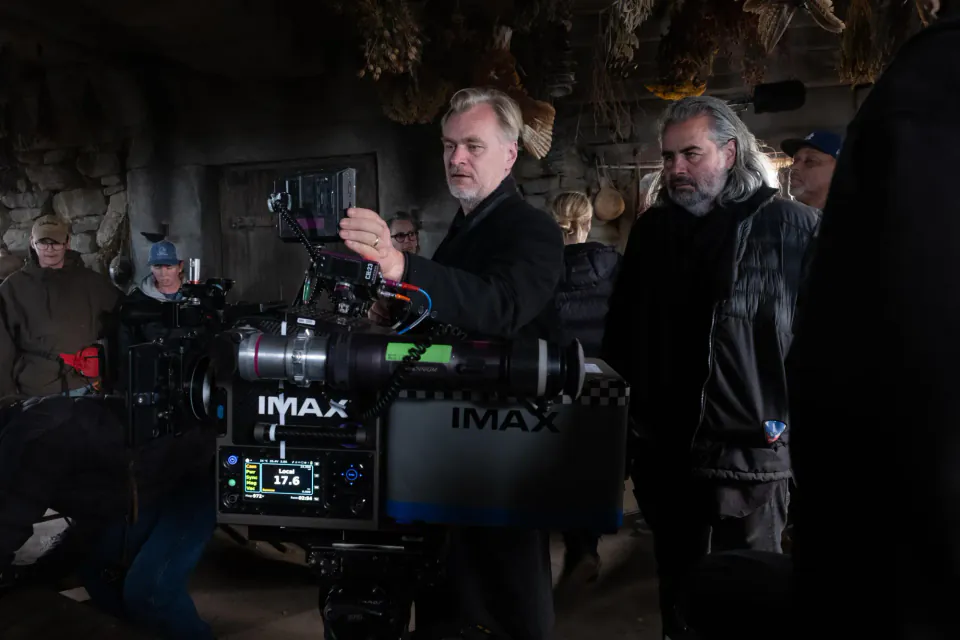 Universal Pictures'dan Christopher Nolan Hamlesi: Influencerlar Sinemada görseli