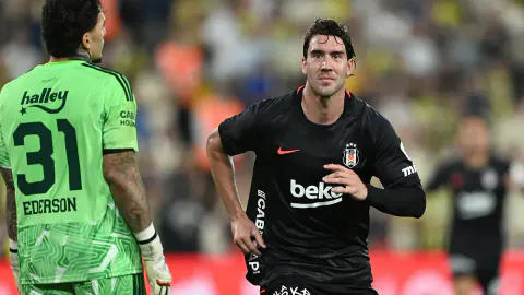 PFDK Kararları Açıklandı: Vlahovic Dosyası ve 6 Kulübe Ağır Para Cezası PFDK Kararları Açıklandı: Vlahovic Dosyası ve 6 Kulübe Ağır Para Cezası