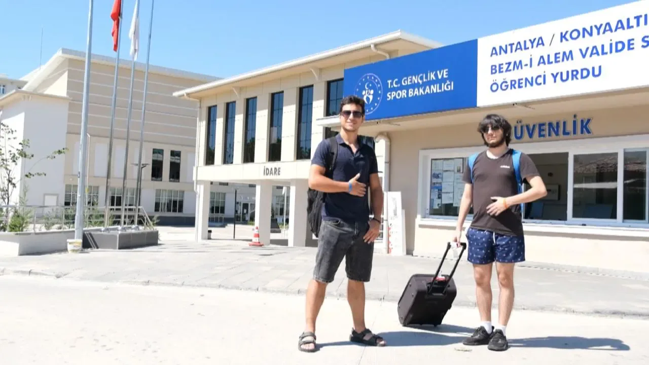 GSB Seyahatsever Projesi 2026 Başvuruları Başladı: Ücretsiz Konaklama Şartları Neler? GSB Seyahatsever Projesi 2026 Başvuruları Başladı: Ücretsiz Konaklama Şartları Neler?