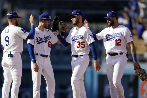 Los Angeles Dodgers: Beyzbol Takımından Küresel Markaya