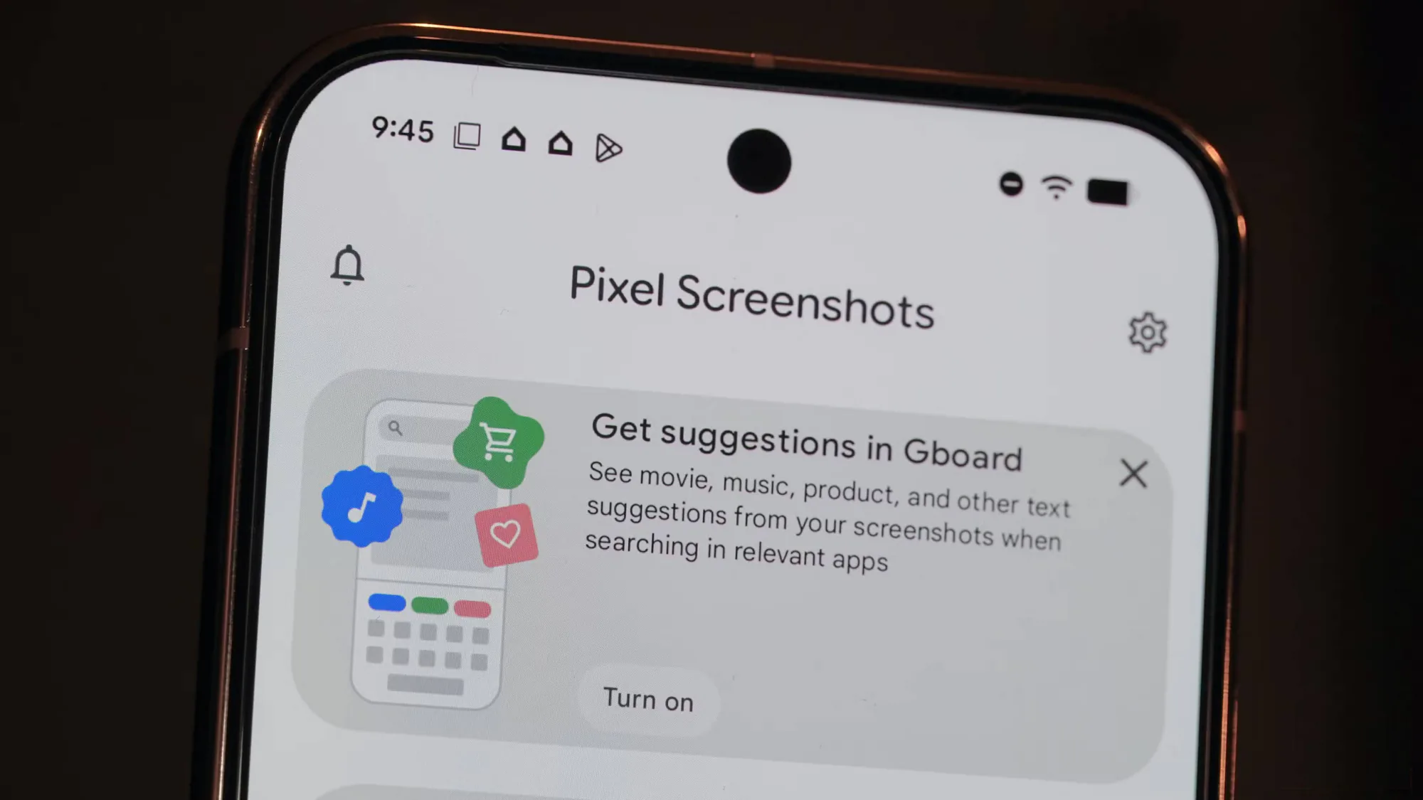 Google Pixel Screenshots'ta Strateji Değişikliği: Bulut AI'a Geçiş Google Pixel Screenshots'ta Strateji Değişikliği: Bulut AI'a Geçiş