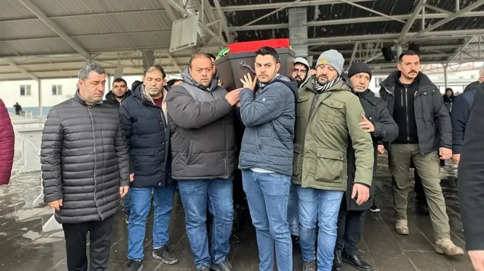 Almanya'da Türk Kondüktörün Ölümüyle İlgili Davada Karar: Sanığa 10 Yıl Hapis görseli