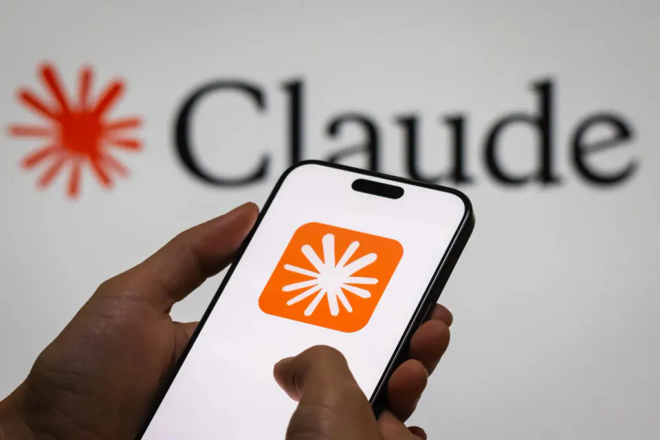 Claude's Fable 5, 87 Yıllık Matematik Problemini Çözdü: Bitcoin İçin Kritik Eşik görseli