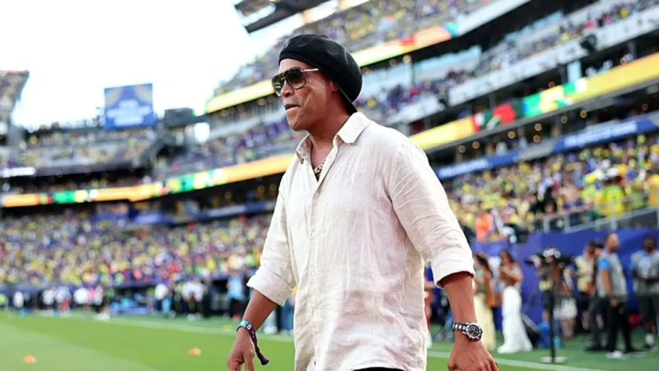 Ronaldinho ve Ravenna FC İş Birliği: Efsane İsim Futbola Dönüyor mu? görseli