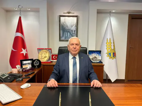 Türk-İş'ten 24 Temmuz Basın Bayramı Açıklaması: Gazeteciler Fedakârca Çalışıyor