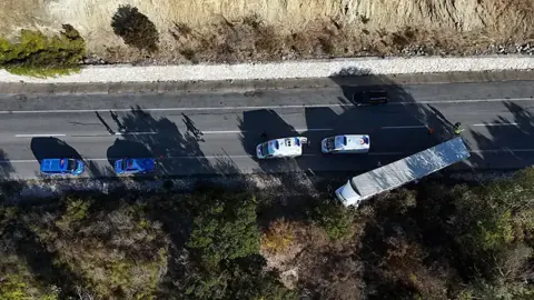 Edirne'de kamyonet TIR'a çarptı: 4 yaralı, trafik yoğunluğu yaşandı