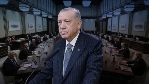 Kabine Revizyonu İddiası: NATO Zirvesi Sonrası İki Bakan Değişebilir
