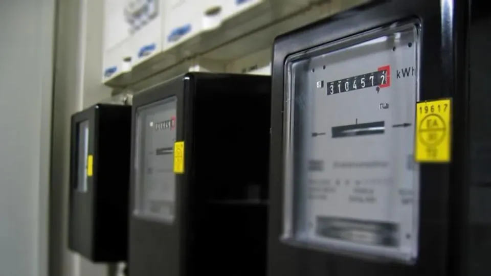 Avrupa'da Enerji Krizi Alarmı: Almanya'da 'Blackout' Korkusu ve Artan Maliyetler görseli
