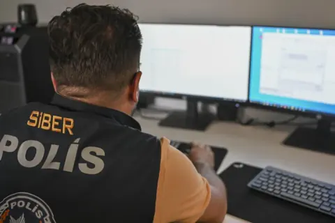 20 İlde Siber Suç Operasyonu: 78 Kişi Tutuklandı