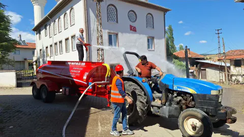 Çorum İskilip'te Köy Halkı İtfaiye Bekleme Devrine Son Verdi