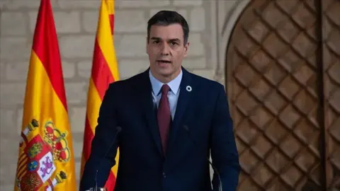 İspanya Başbakanı Pedro Sanchez'e Yargı Darbesi: Kardeşine 9 Yıl Yasak