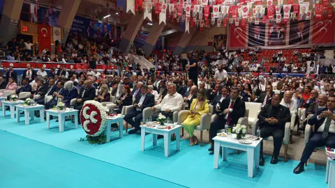 MHP Adana 15. Kongresi: Hakan Yıldırım Başkanlığını Devam Ettirdi, Kadrolar Açıklandı