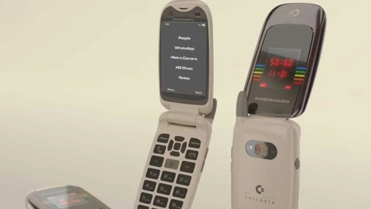 Commodore'dan Nostaljik Hamle: Callback 8020 Kapaklı Telefon Commodore'dan Nostaljik Hamle: Callback 8020 Kapaklı Telefon