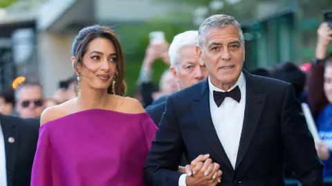 George ve Amal Clooney Fransa'daki Evlerini Terk Etmek Zorunda Kaldı