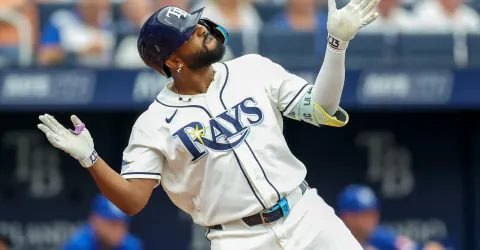 Tampa Bay Rays ve Kansas City Royals Karşı Karşıya: MLB'de Kritik Seri