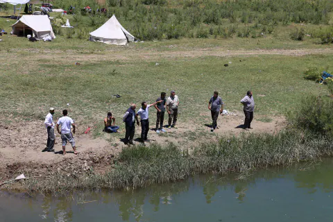 Gemerek'te Kızılırmak Faciası: Kayıp Çocuk İçin Arama Çalışmaları Sürüyor