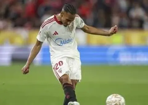 Beşiktaş'ta Orta Saha Operasyonu: Sevilla'dan Djibril Sow Hamlesi