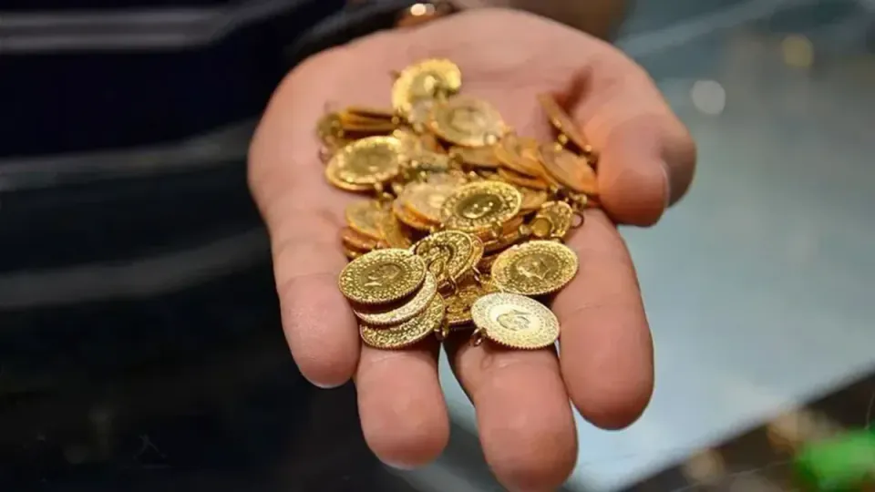 Gram altın ve çeyrek altın güçlü toparlanma yakaladı: Yüzde 3'lük artış görseli