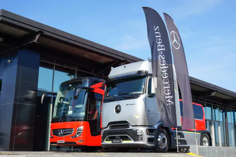 Mercedes-Benz'den Lojistikte Dönüşüm: Yeni Elektrikli Kamyonlar Üretime Giriyor
