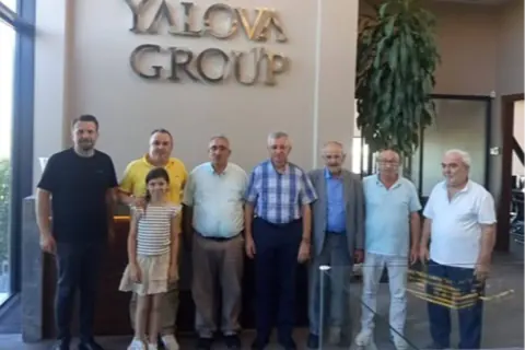 Yalova Rizeliler Derneği'nden İş İnsanı Onay Tuna'ya Dayanışma Ziyareti