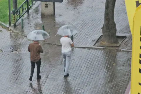 Meteoroloji'den Kritik Uyarı: İstanbul ve Sakarya'da Sağanak Yağış Alarmı Meteoroloji'den Kritik Uyarı: İstanbul ve Sakarya'da Sağanak Yağış Alarmı