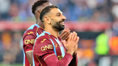 Trabzonspor, Galatasaray'ı 4-0 yendi: Salah hat-trickle tarihe geçti