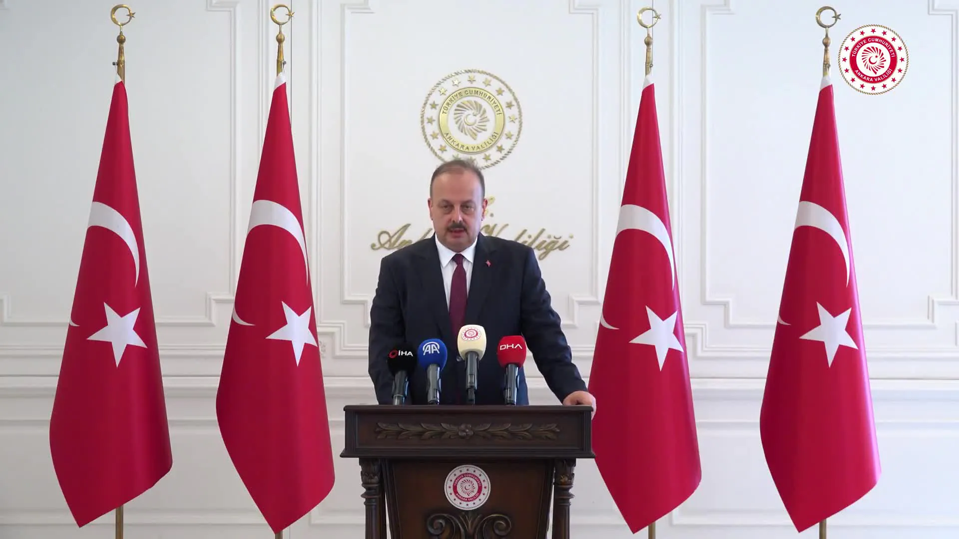 Ankara Valisi Can Bolat Göreve Başladı: Vatandaş Odaklı Yeni Dönem