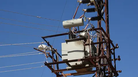 İzmir, Bursa ve Denizli'de Planlı Elektrik Kesintisi: 13-14 Temmuz