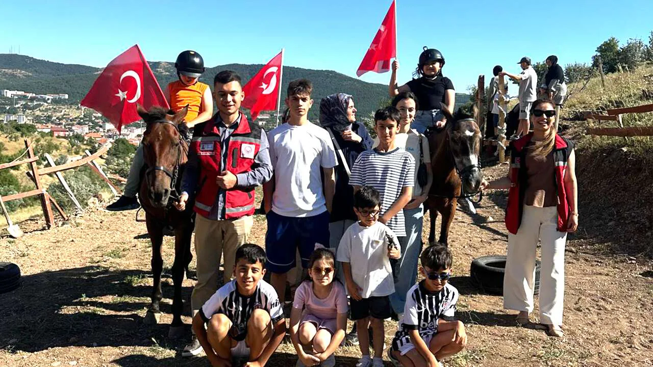 Yozgat'ta Şehit ve Gazi Çocukları Ata Sporuyla Buluştu Yozgat'ta Şehit ve Gazi Çocukları Ata Sporuyla Buluştu