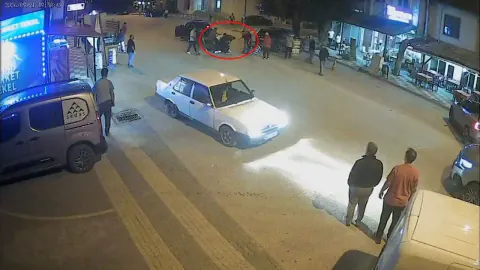 Bolu Mengen'de 64 yaşındaki esnaf aracından indirilip dövdü: 1 tutuklandı