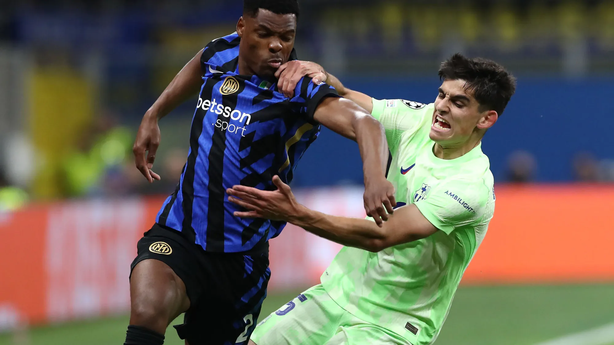 Denzel Dumfries'ten Hollanda'ya 'Savaşçı' Çağrısı: Inter Mentalitesi Denzel Dumfries'ten Hollanda'ya 'Savaşçı' Çağrısı: Inter Mentalitesi