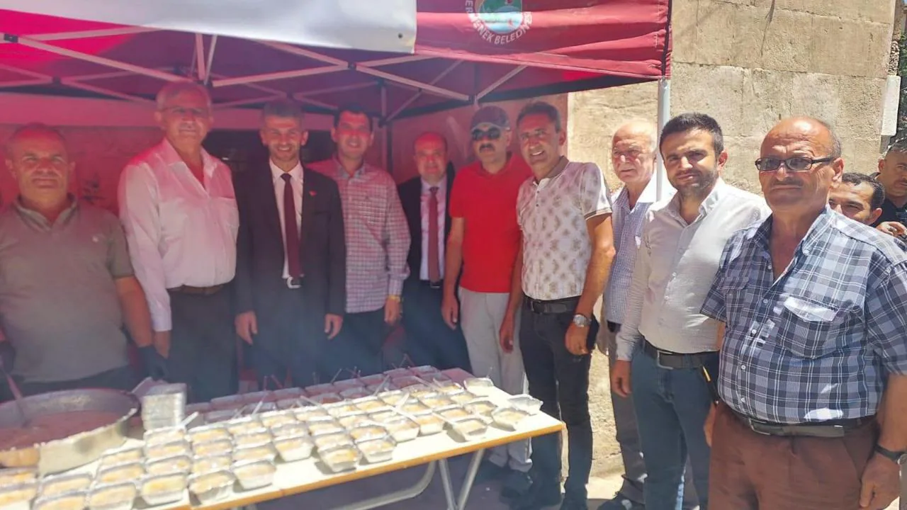 Ermenek'te Şoför Esnafı İçin Anma Programı Düzenlendi Ermenek'te Şoför Esnafı İçin Anma Programı Düzenlendi