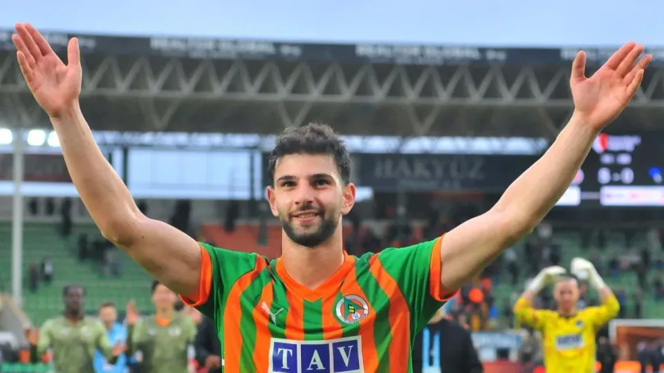 Beşiktaş Ümit Akdağ transferinde Alanyaspor ile anlaştı görseli