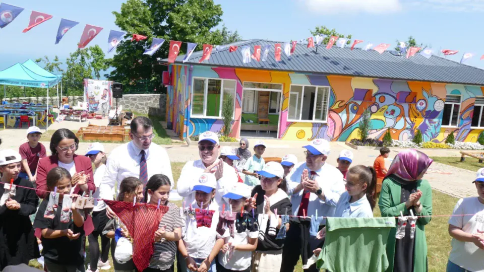 Trabzon'da Çilekli Düşler Köyü ile Kültürel Miras Geleceğe Taşınıyor görseli