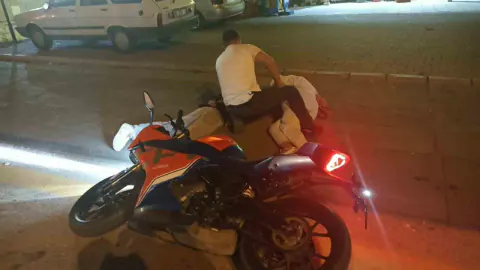 Keçiören'de motosiklet çaldılar, Altındağ'da yakalanan 2 şüpheli tutuklandı