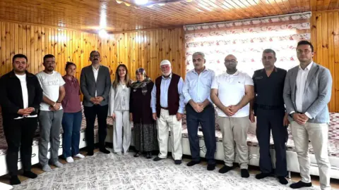 Taşköprü'de Anlamlı Ziyaret: Şehit Babası Bayram Şenel'in Babalar Günü Kutlandı