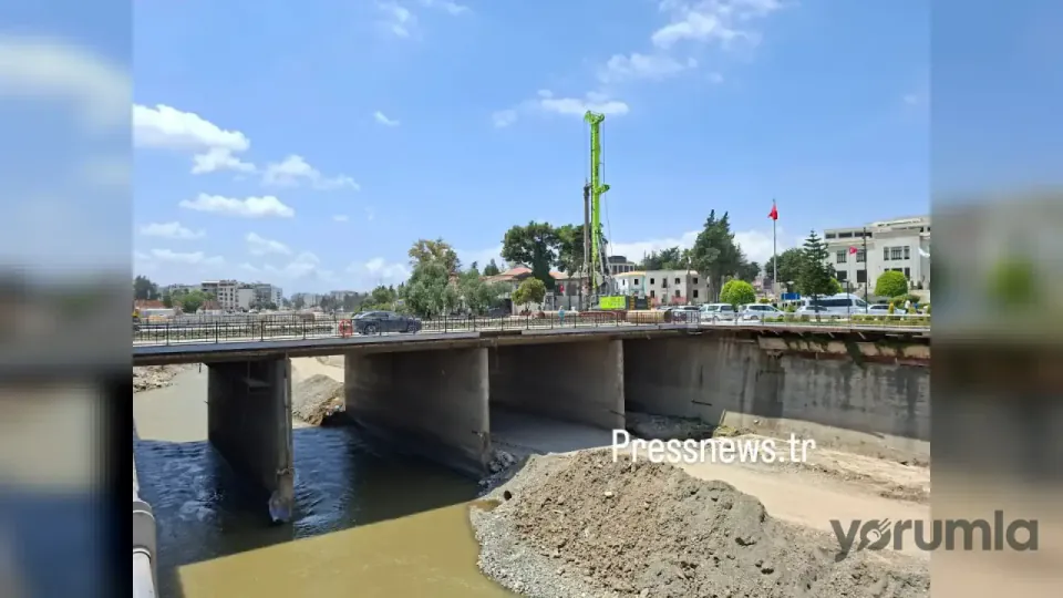 Antakya Ata Köprüsü'nde Yıkım Süreci Başladı: Şehir Hafızası Yenileniyor görseli